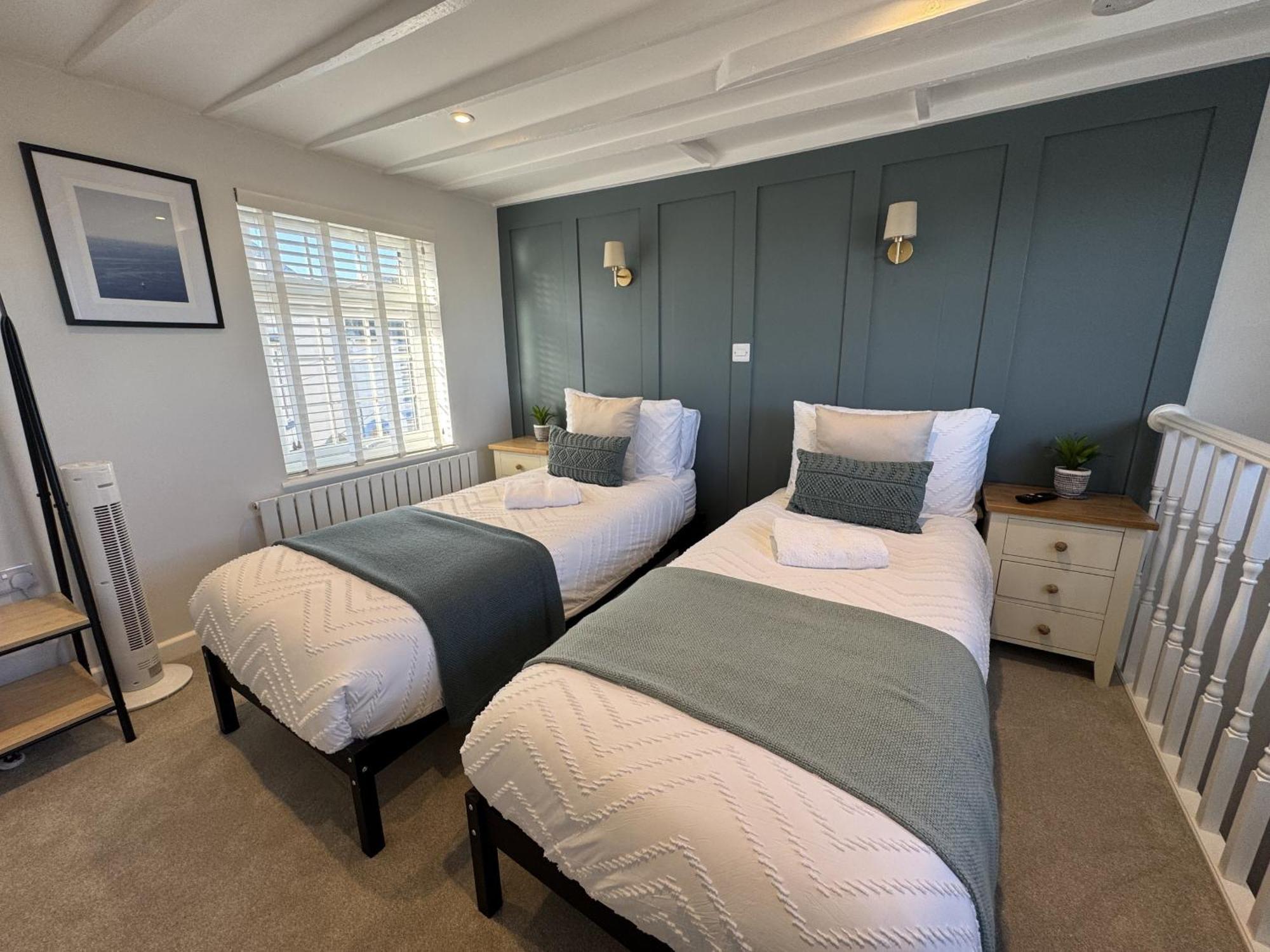 Driftwood House - Luxury Dog-Friendly Townhouse In Cowes, Steps From Marina Villa Cowes  Dış mekan fotoğraf