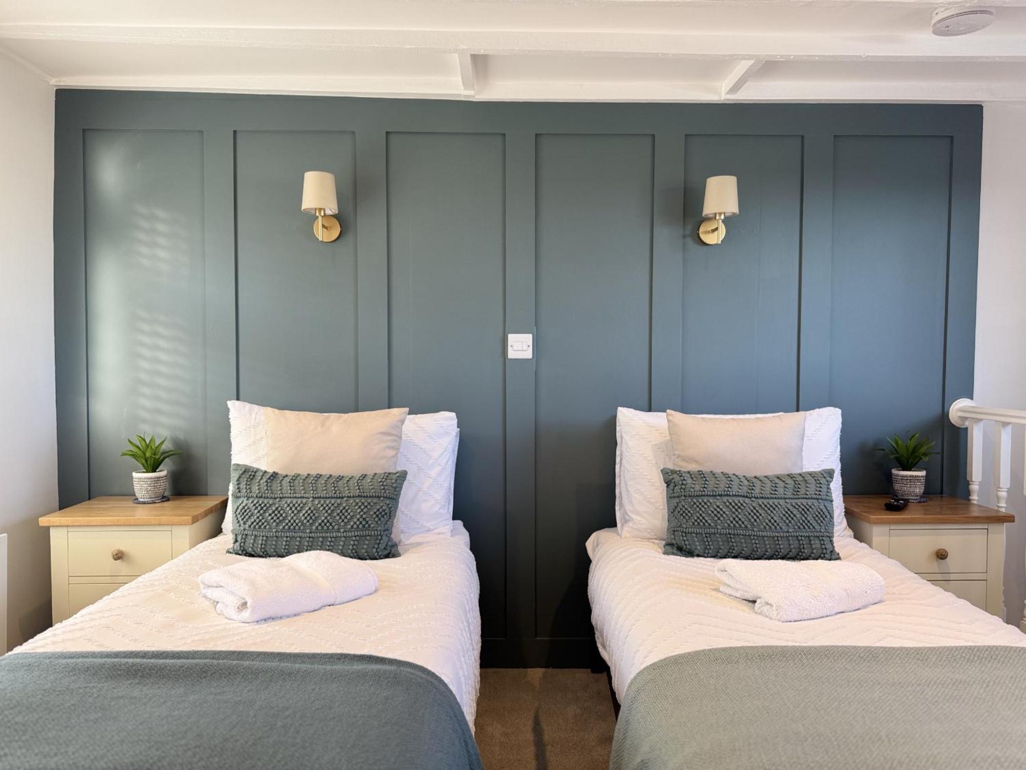 Driftwood House - Luxury Dog-Friendly Townhouse In Cowes, Steps From Marina Villa Cowes  Dış mekan fotoğraf